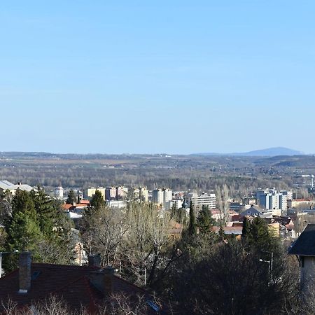 Pecsi Keco - Home Over The City Exterior foto